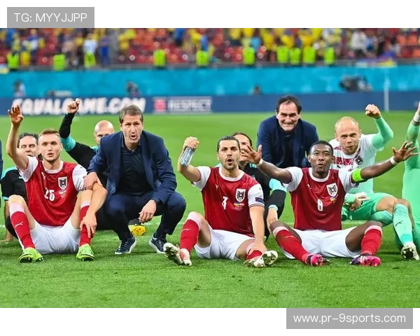 波黑前场支点作用明显，球队推进效率提高