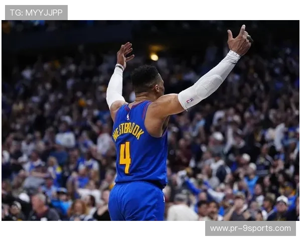 球迷怒吼：把首发还给威少！社媒掀起声讨潮！